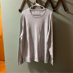 Old Navy sweater